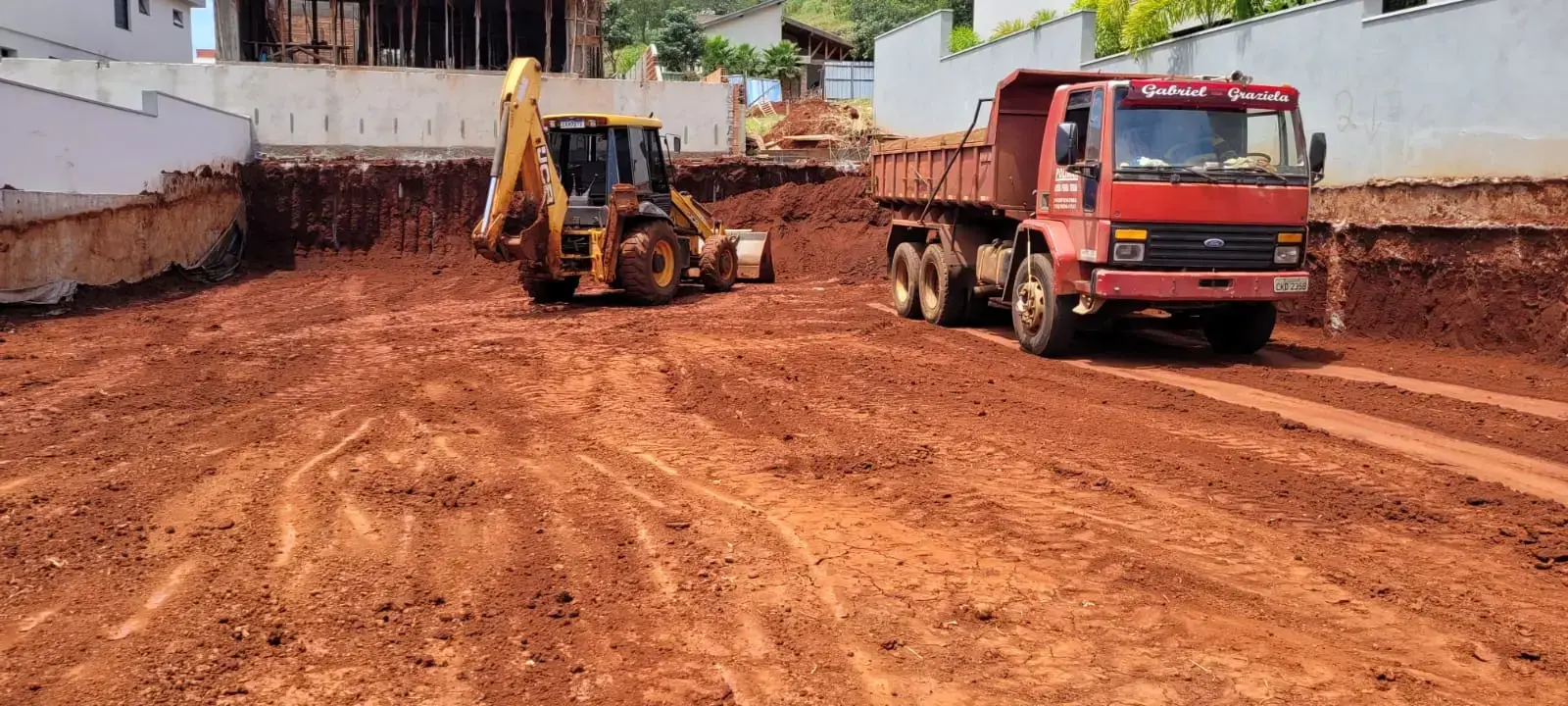 Terraplenagem Polimar